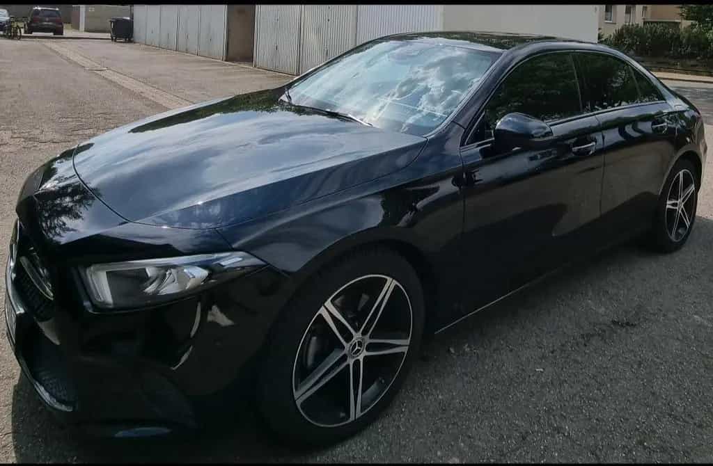 Mercedes-Benz A-Class 200 -NIGHT PAKET TOP ZUSTAND 07/2019-photo-2