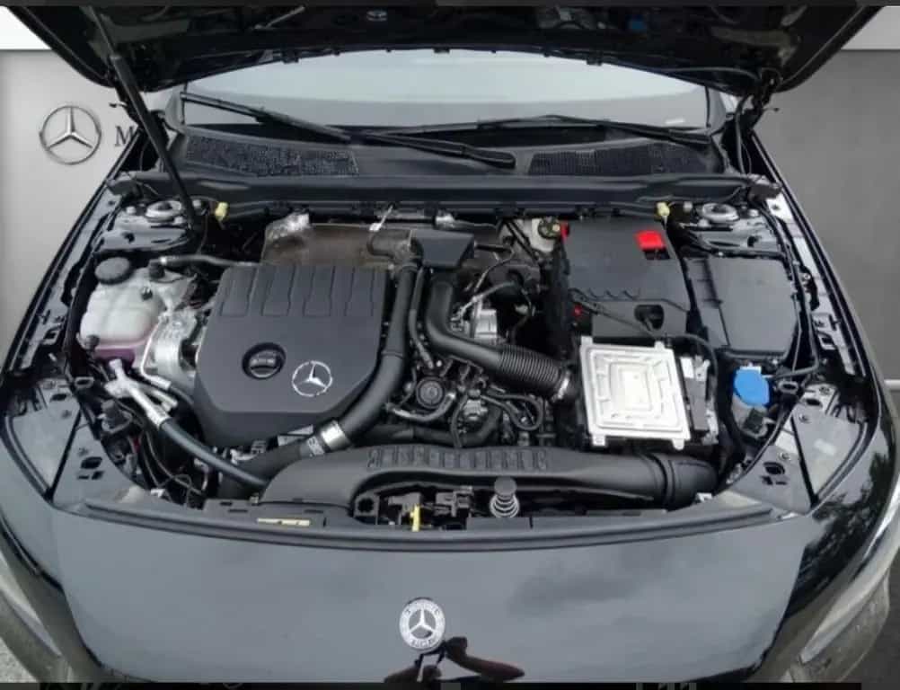 Mercedes-Benz A-Class 200 -NIGHT PAKET TOP ZUSTAND 07/2019-photo-9