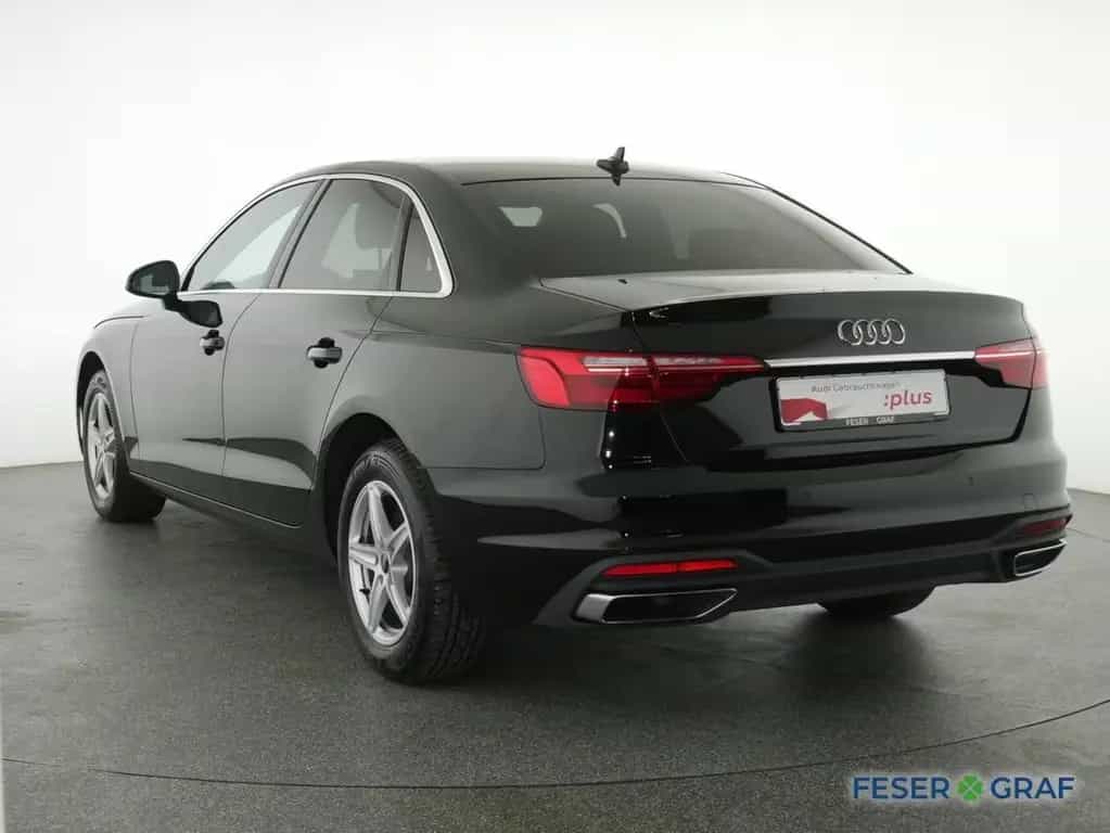 Audi A4 Lim 30 TDI S tronic Leder,Navi,PDC 09/2022-photo-12