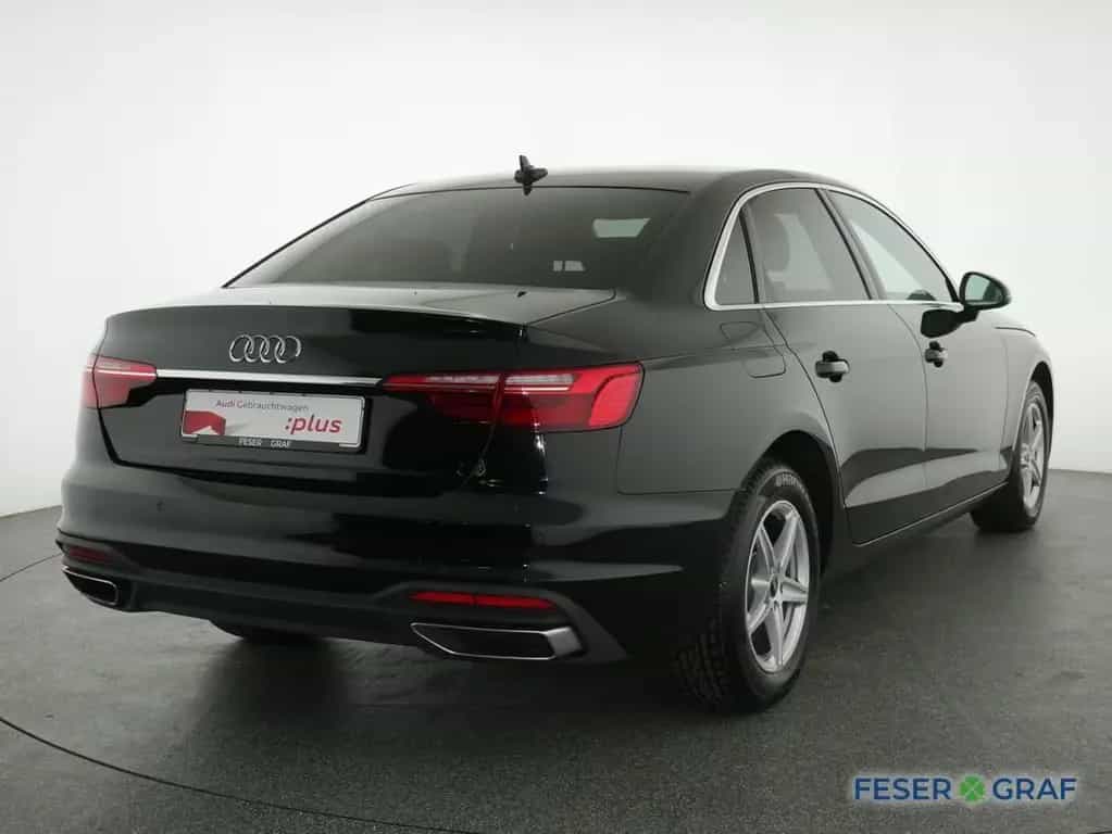 Audi A4 Lim 30 TDI S tronic Leder,Navi,PDC 09/2022-photo-3