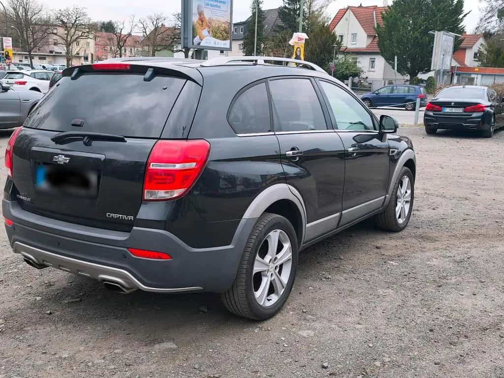 Chevrolet Captiva 2.2D 4WD Automatik 7-Sit... 10/2013-photo-3