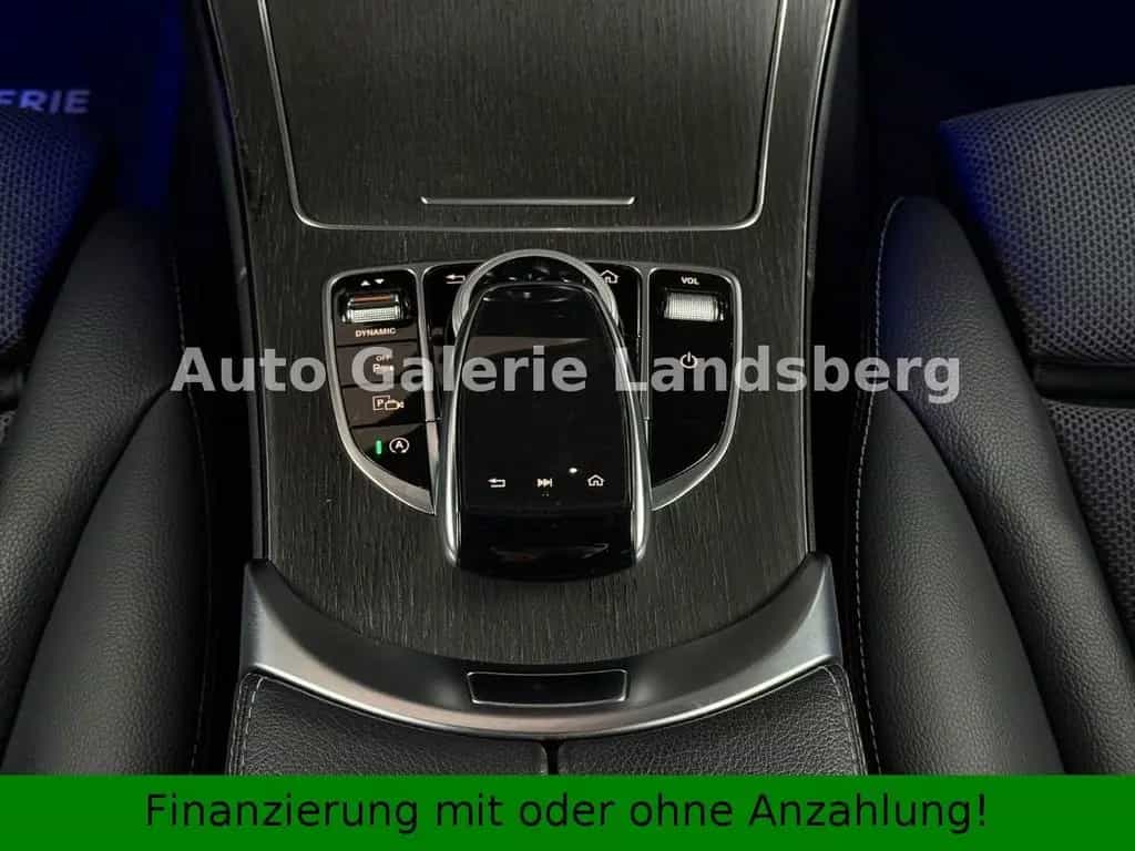 Mercedes-Benz C-Class Lim.*Widescreen*Avantgarde*Pano*18 Zoll AMG 04/2021-photo-25