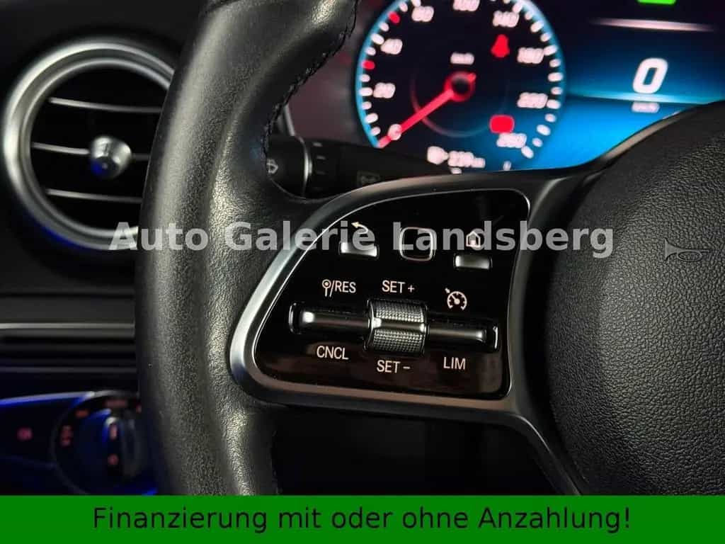 Mercedes-Benz C-Class Lim.*Widescreen*Avantgarde*Pano*18 Zoll AMG 04/2021-photo-26