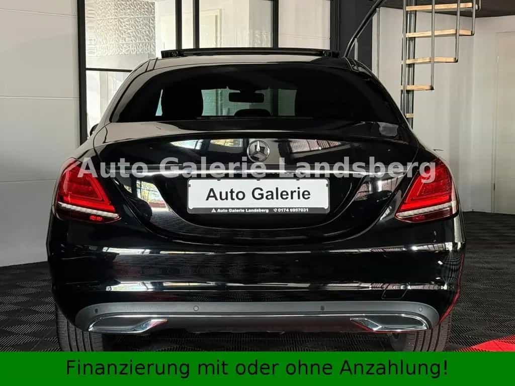 Mercedes-Benz C-Class Lim.*Widescreen*Avantgarde*Pano*18 Zoll AMG 04/2021-photo-5