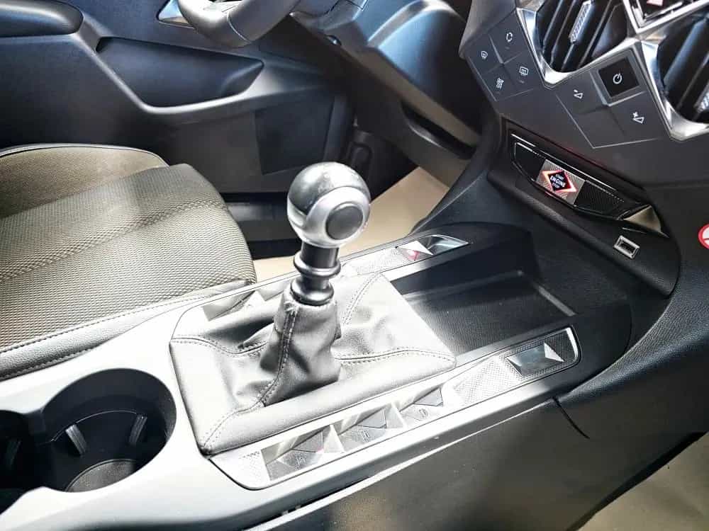Citroën DS3 Navi,Klimaautomatik,PDC,Kamera 06/2022-photo-7