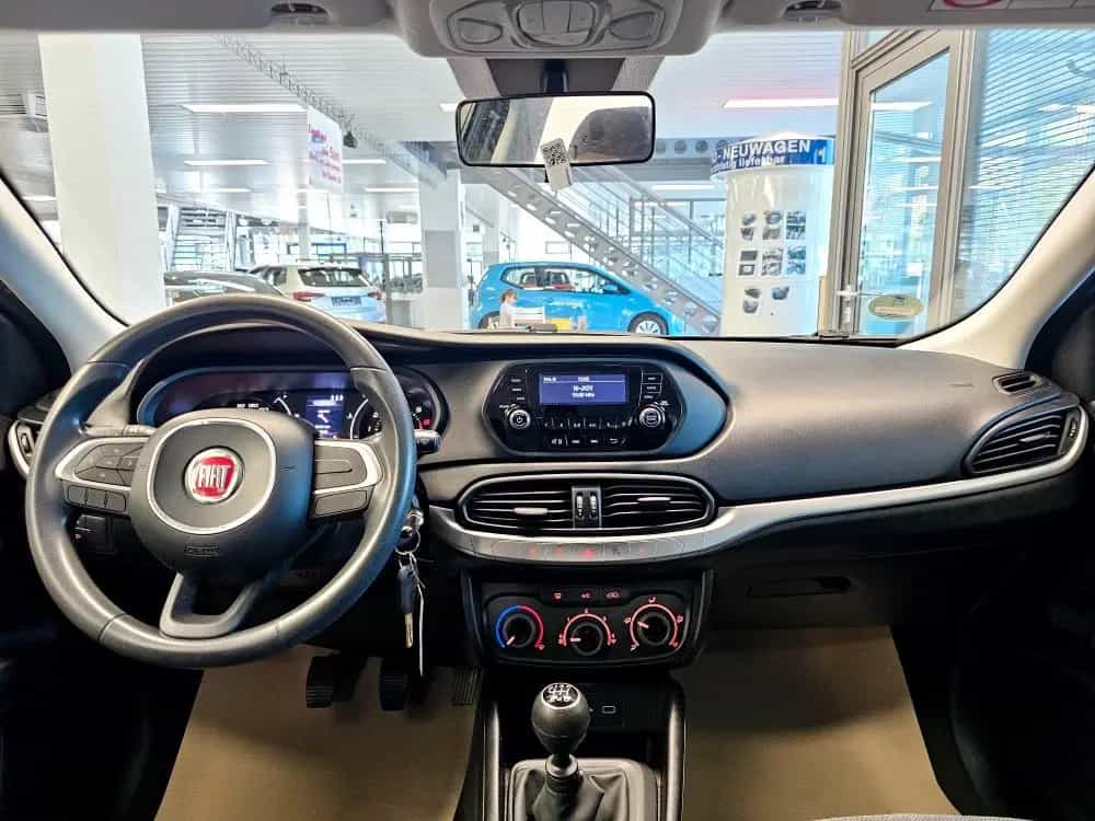 Fiat Tipo Allwetterreifen,Klimaanlage,PDC 08/2019-photo-5