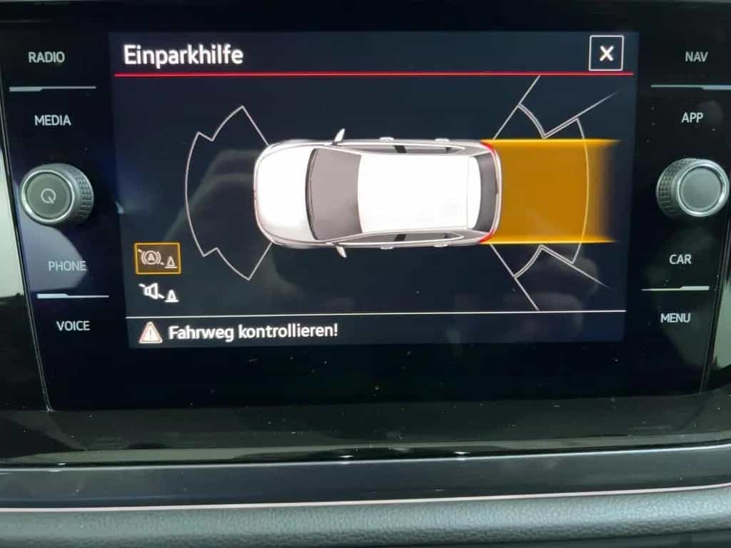Volkswagen Polo GTI NAVI-APP+IQDRIVE+TRAVEL+SHZ+LED 11/2024-photo-8