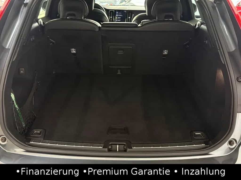 Volvo XC60 D5 RDesign AWD/Pano/Head-up/HK-Sound/Kamera 11/2018-photo-22