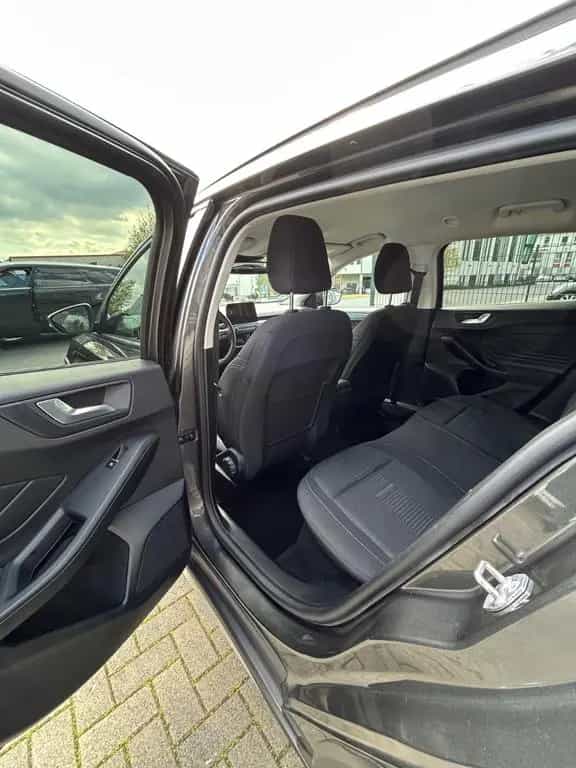 Ford Focus 1,5 EcoBoost 110kW Active Turnier Auto... 04/2022-photo-8