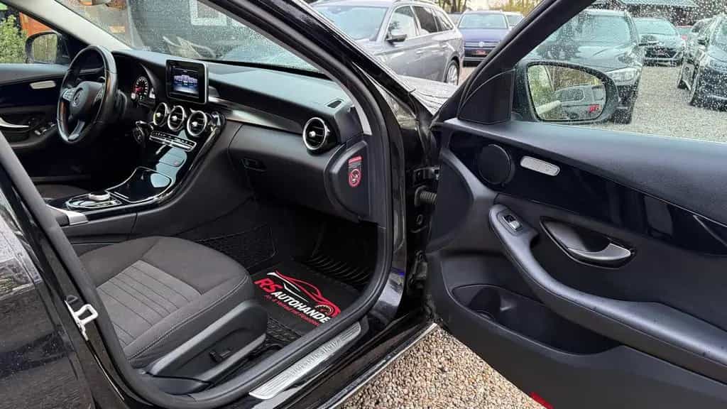 Mercedes-Benz C-Class 180 AVANTGARDE 03/2015-photo-12