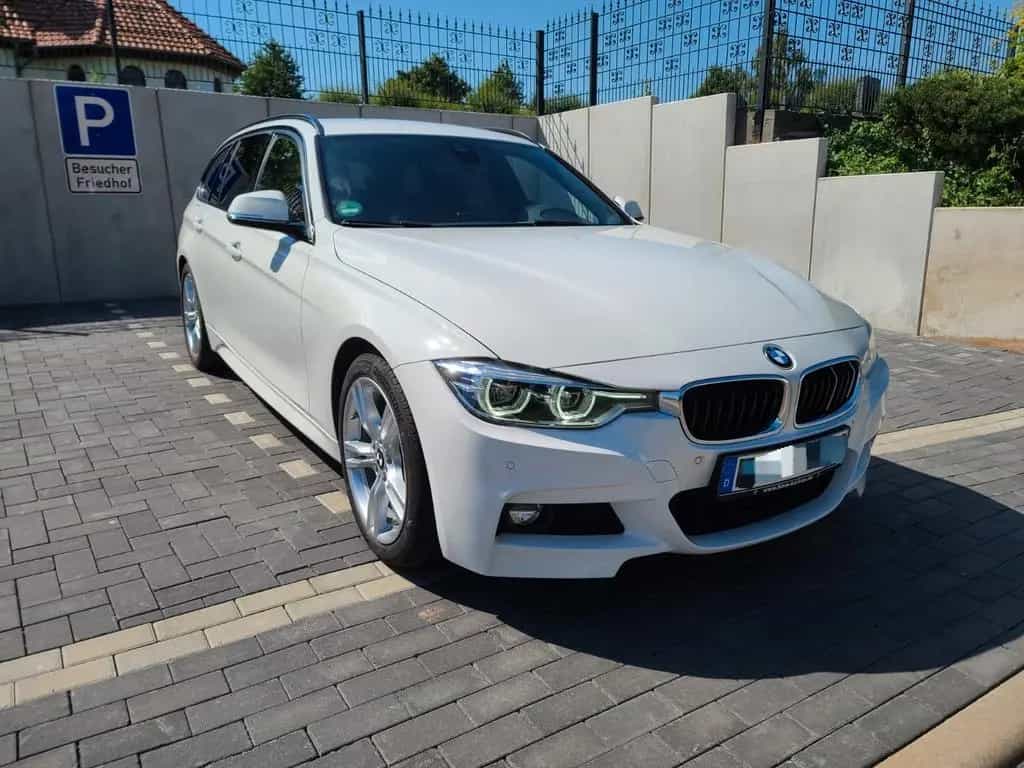 BMW 3 Series 320i Touring M-Paket Automatik 8g 03/2017-photo-4