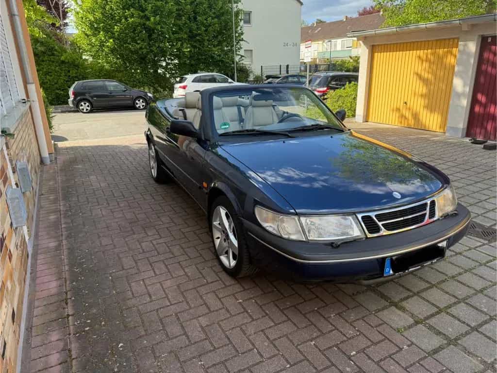 Saab 900 2.3i SE Cabrio SE 04/1996-photo-2
