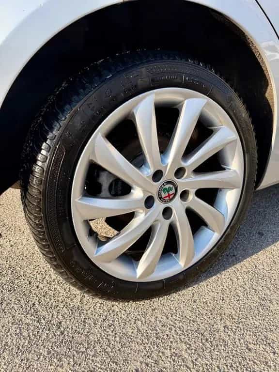 Alfa Romeo Giulietta 1.6 JTDm 120 CV 2020 04/2020-photo-4
