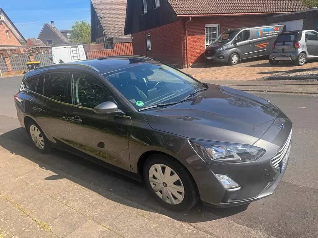 Ford Focus Kombi 1.0 11/2021-photo-1