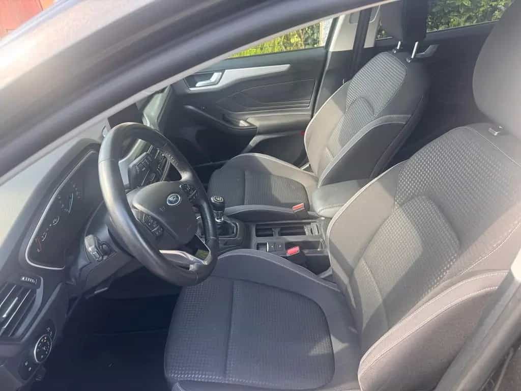 Ford Focus Kombi 1.0 11/2021-photo-3