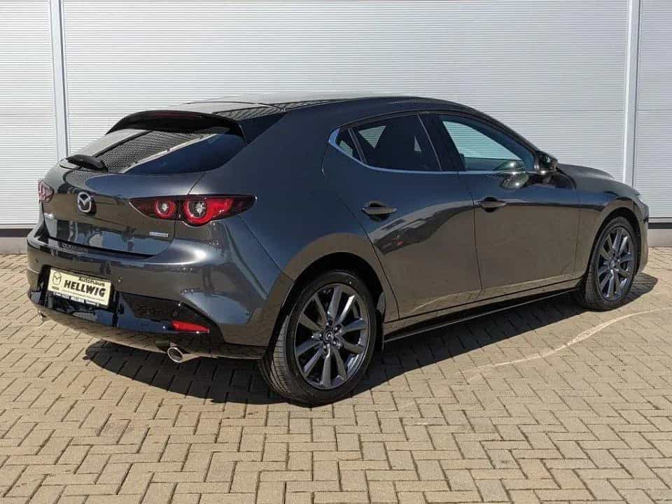 Mazda 3 5-Türer 2.5l (140PS) Exclusive Bose Matrix-LED 03/2026-photo-4