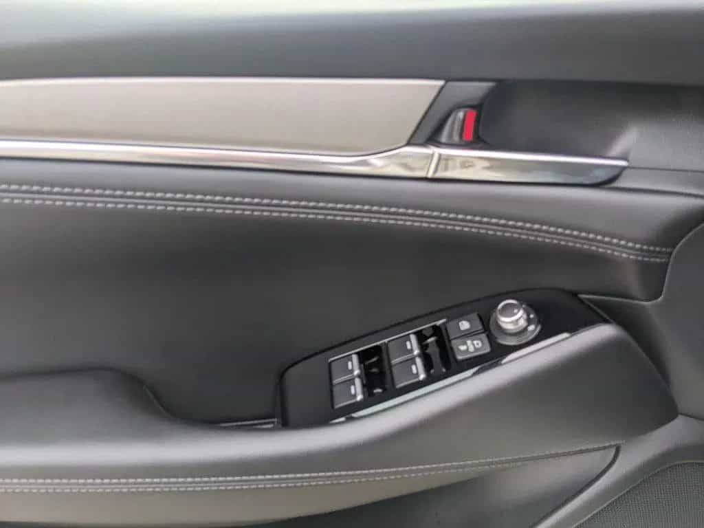 Mazda 6 4-Türer 2.5l Exclusive Bose Matrix-LED 360° Ka 03/2024-photo-17