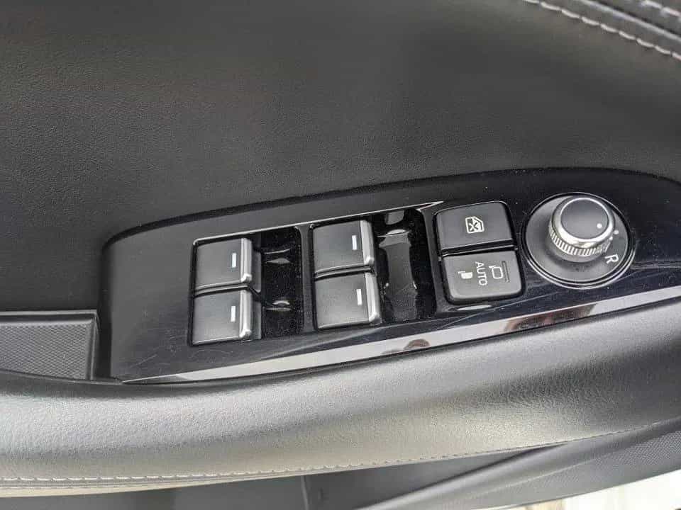 Mazda 6 4-Türer 2.5l Exclusive Bose Matrix-LED 360° Ka 03/2024-photo-18