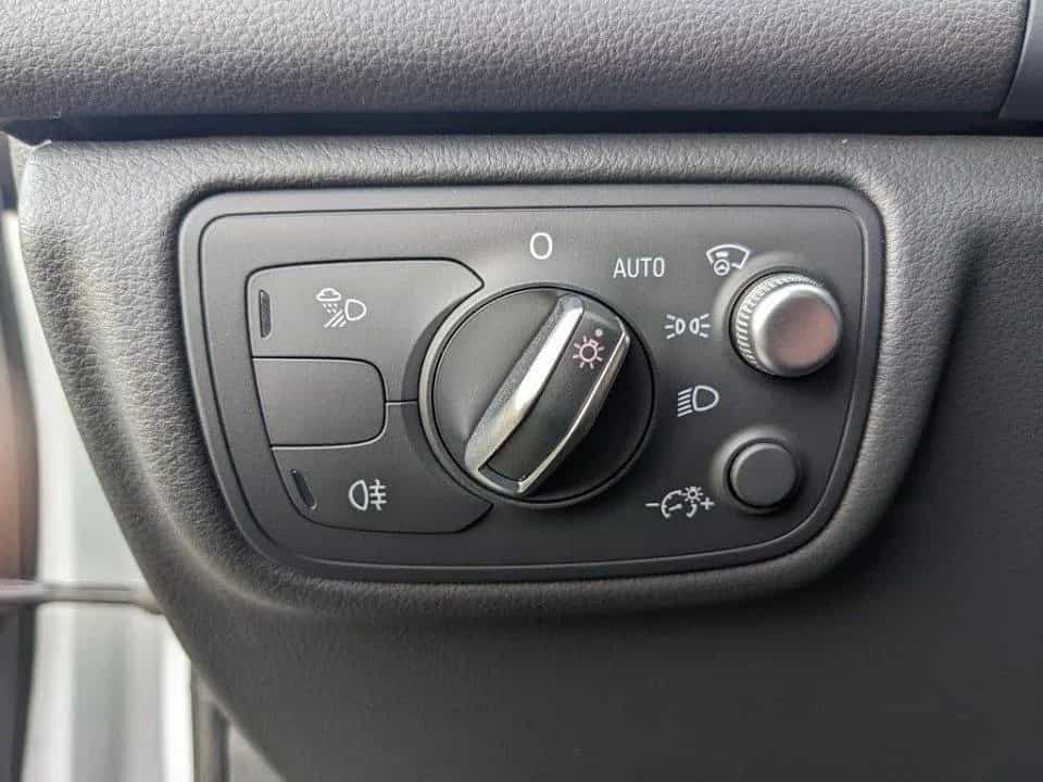Audi A6 2.0l TDI Ultra AHK Leder LED Schiebedach 10/2017-photo-16