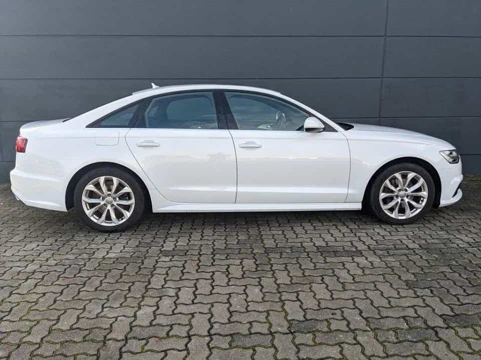 Audi A6 2.0l TDI Ultra AHK Leder LED Schiebedach 10/2017-photo-3
