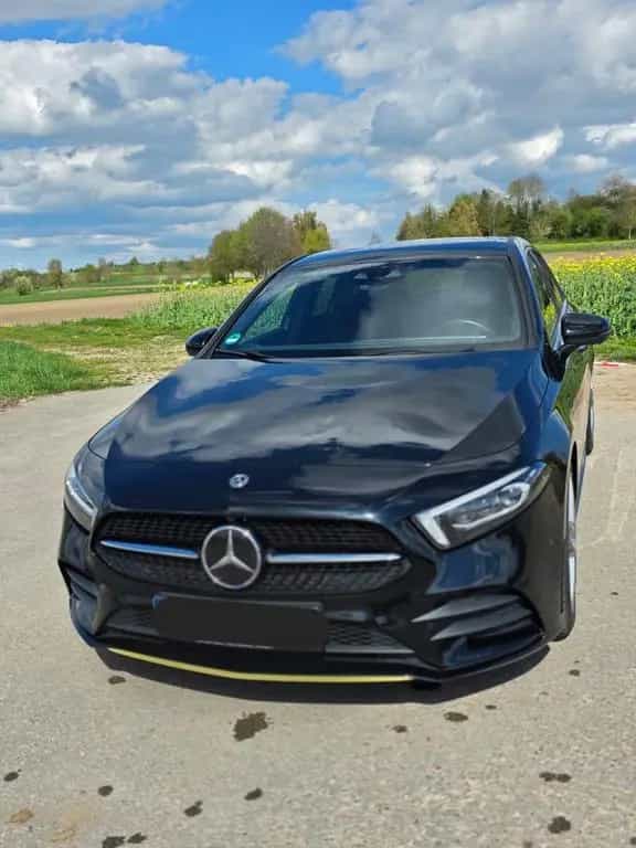 Mercedes-Benz A-Class 250 Edition 1 11/2019-photo-2