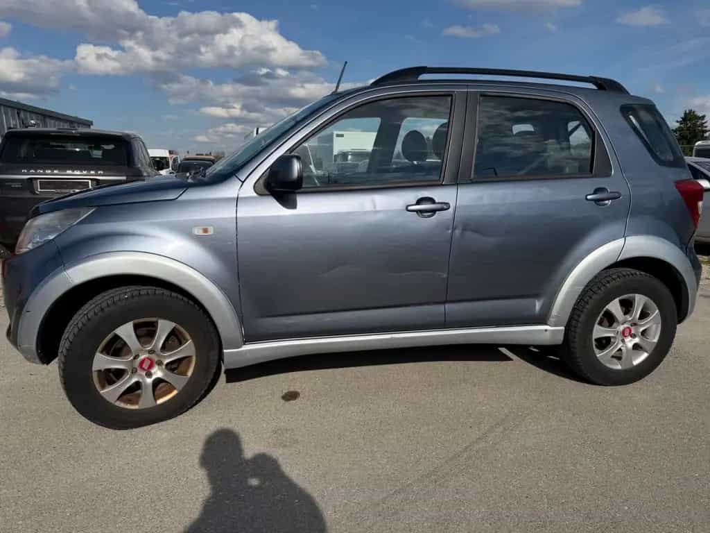 Daihatsu Terios 1.5 Top 4WD-KLIMA  -1325699 KM-LEDER 04/2008-photo-2