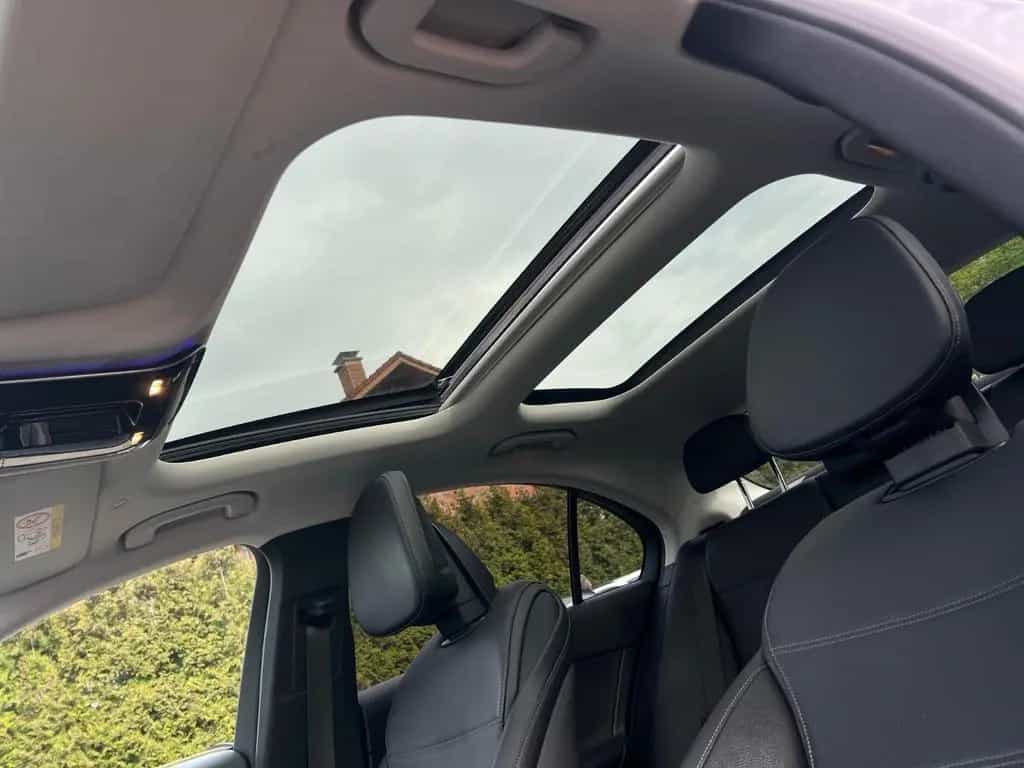 Mercedes-Benz C-Class Lim. 9G-TR AVANTGARDE-PANODACH-360°CAM-LED- 02/2022-photo-15