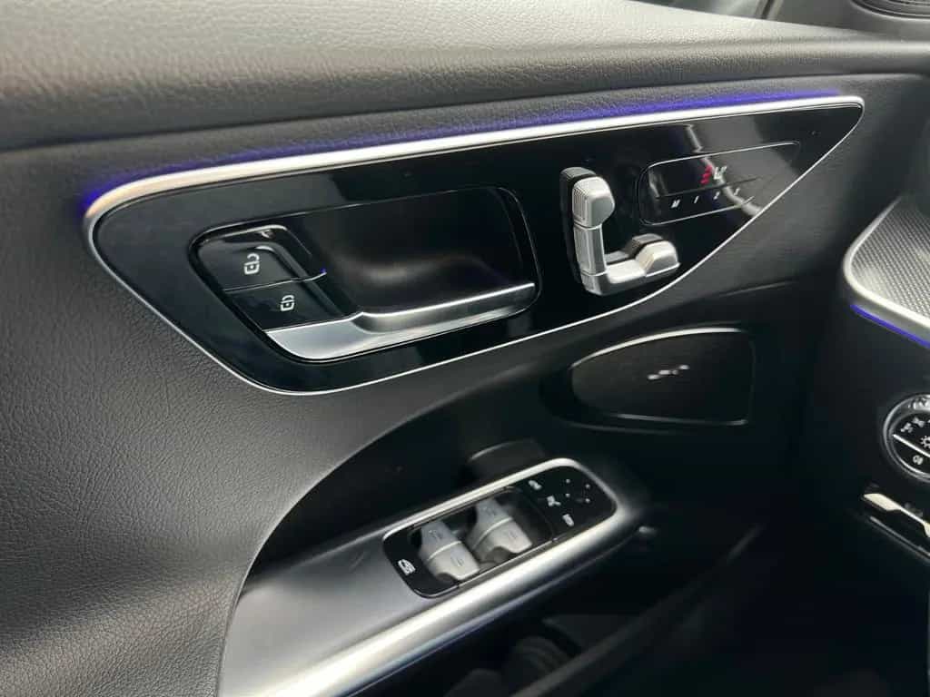 Mercedes-Benz C-Class Lim. 9G-TR AVANTGARDE-PANODACH-360°CAM-LED- 02/2022-photo-27
