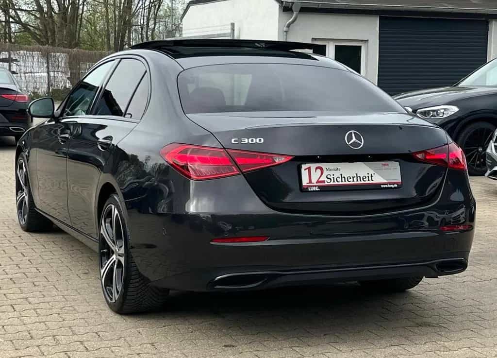 Mercedes-Benz C-Class Lim. 9G-TR AVANTGARDE-PANODACH-360°CAM-LED- 02/2022-photo-7