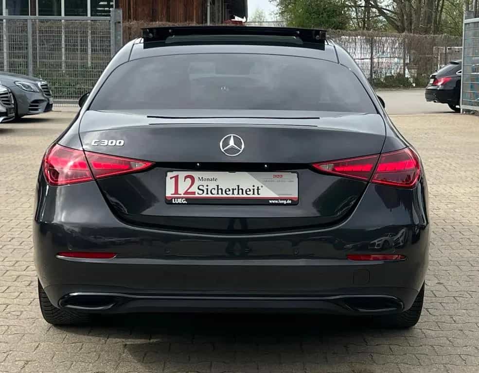 Mercedes-Benz C-Class Lim. 9G-TR AVANTGARDE-PANODACH-360°CAM-LED- 02/2022-photo-9