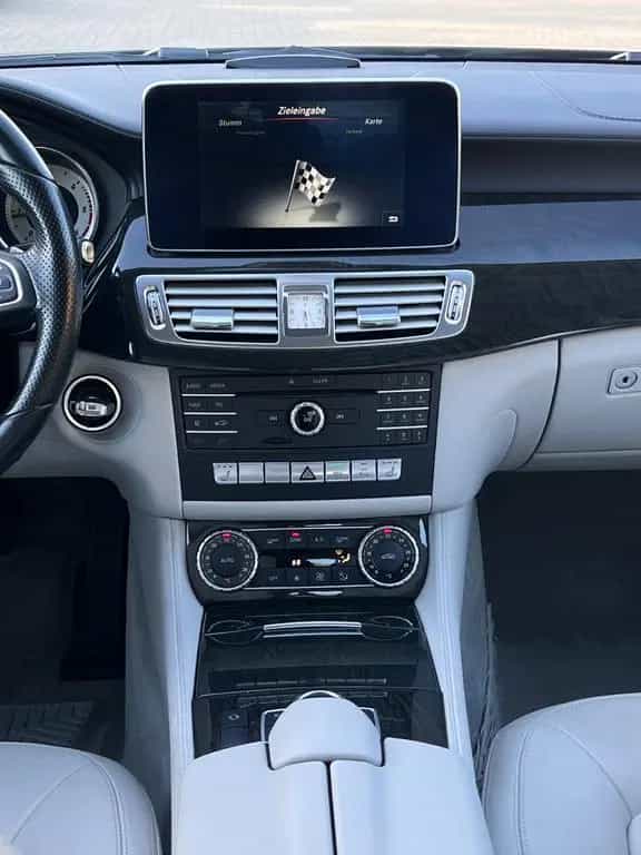 Mercedes-Benz CLS-Class BT 4Matic 9G-TR- 02/2016-photo-18