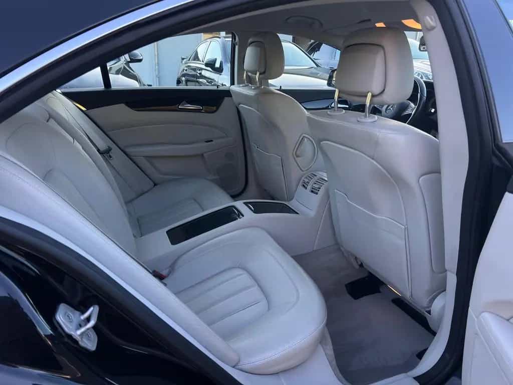 Mercedes-Benz CLS-Class BT 4Matic 9G-TR- 02/2016-photo-21