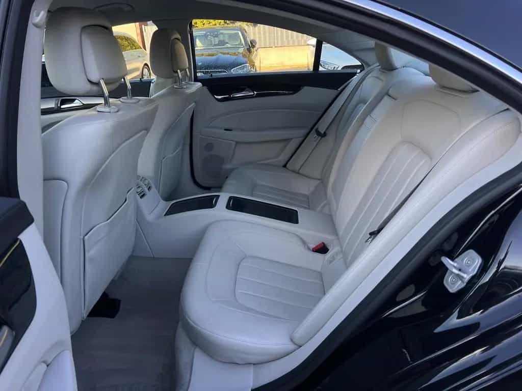 Mercedes-Benz CLS-Class BT 4Matic 9G-TR- 02/2016-photo-23