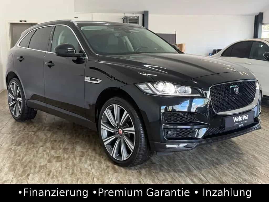 Jaguar F-Pace 25t Prestige AWD Kamera/ACC/AHK/Spur 12/2018-photo-1
