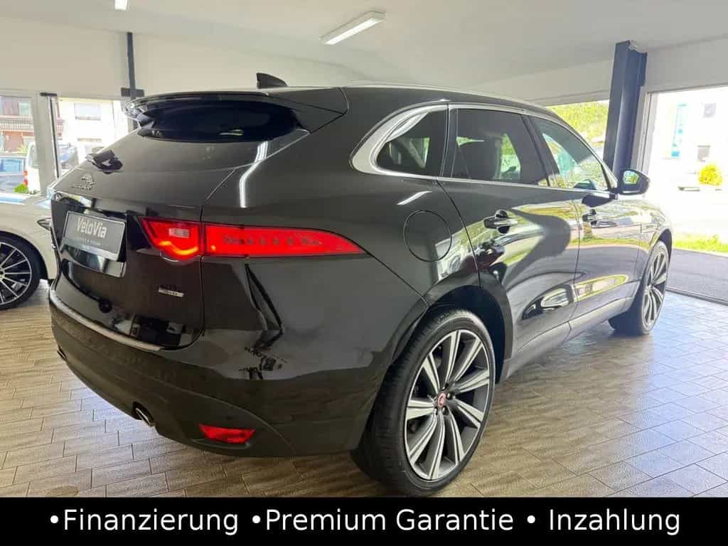 Jaguar F-Pace 25t Prestige AWD Kamera/ACC/AHK/Spur 12/2018-photo-23