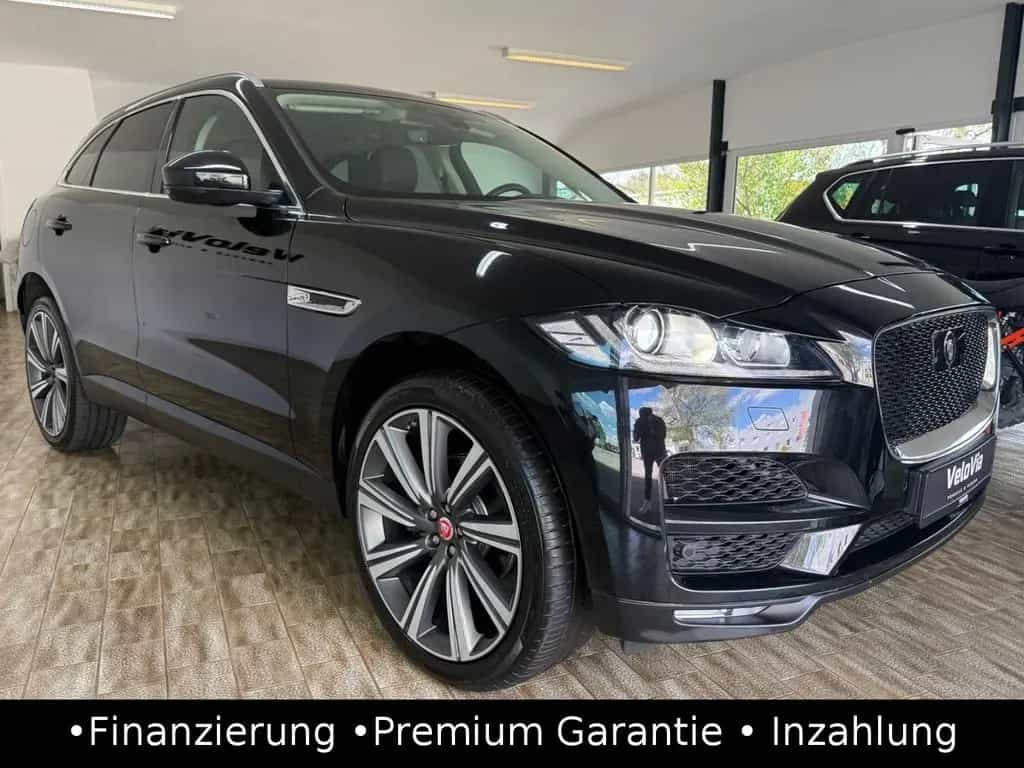 Jaguar F-Pace 25t Prestige AWD Kamera/ACC/AHK/Spur 12/2018-photo-24