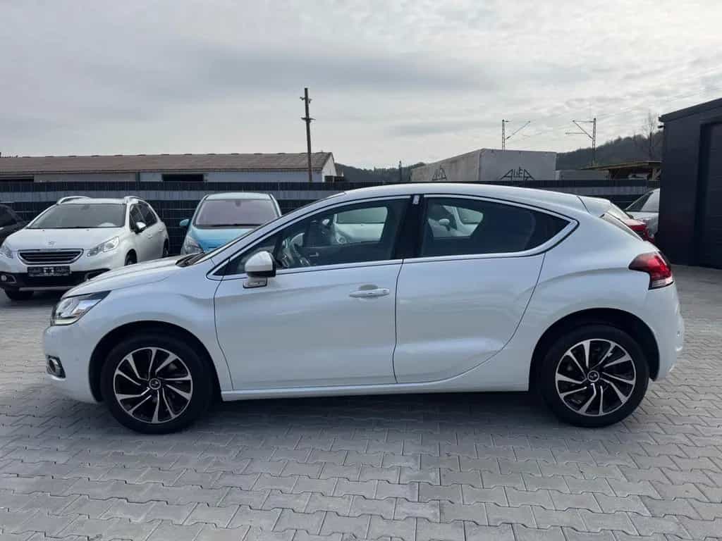 DS Automobiles DS4 DS 4 Basis 1.6 Blue-HDI / Navi / kamera 01/2017-photo-11