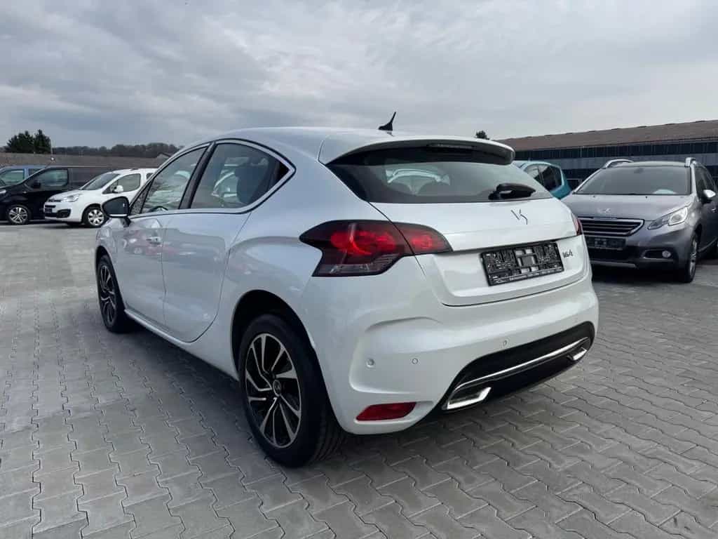 DS Automobiles DS4 DS 4 Basis 1.6 Blue-HDI / Navi / kamera 01/2017-photo-4