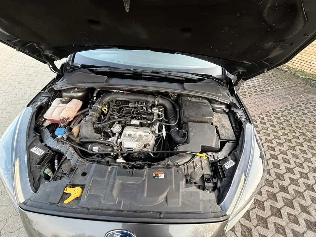 Ford Focus 1,0 EcoBoost 103kW ST-Line Turnier ST-Line 07/2018-photo-5
