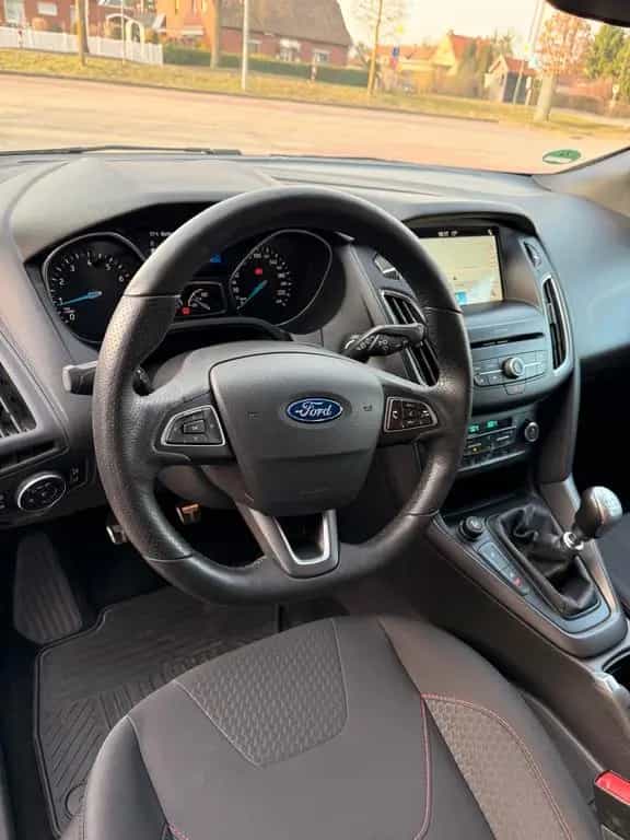 Ford Focus 1,0 EcoBoost 103kW ST-Line Turnier ST-Line 07/2018-photo-7