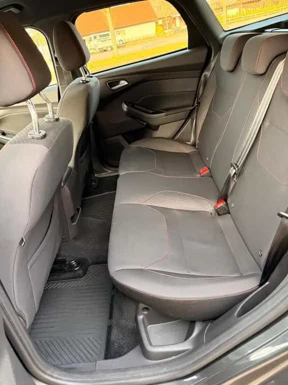 Ford Focus 1,0 EcoBoost 103kW ST-Line Turnier ST-Line 07/2018-photo-9