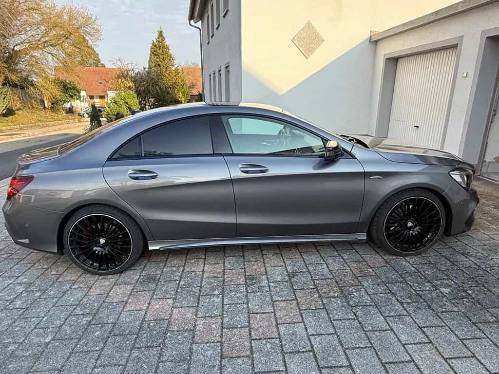 Mercedes-Benz CLA-Class 250 Sport AMG Line 4MATIC Night Edition 04/2018-photo-10