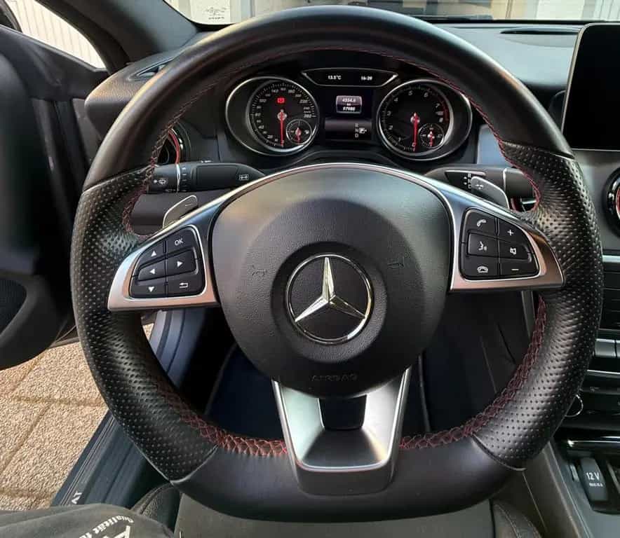 Mercedes-Benz CLA-Class 250 Sport AMG Line 4MATIC Night Edition 04/2018-photo-9