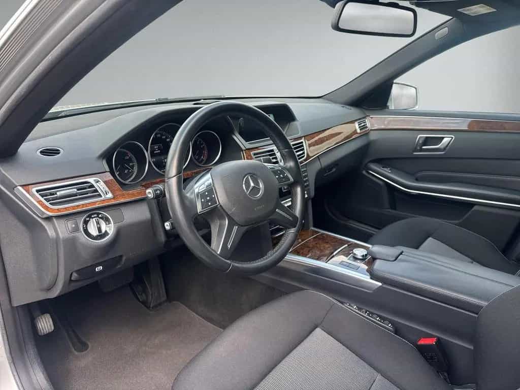 Mercedes-Benz E-Class 200 CGI Elegance Klimaa. Navi Parkass. 10/2013-photo-10