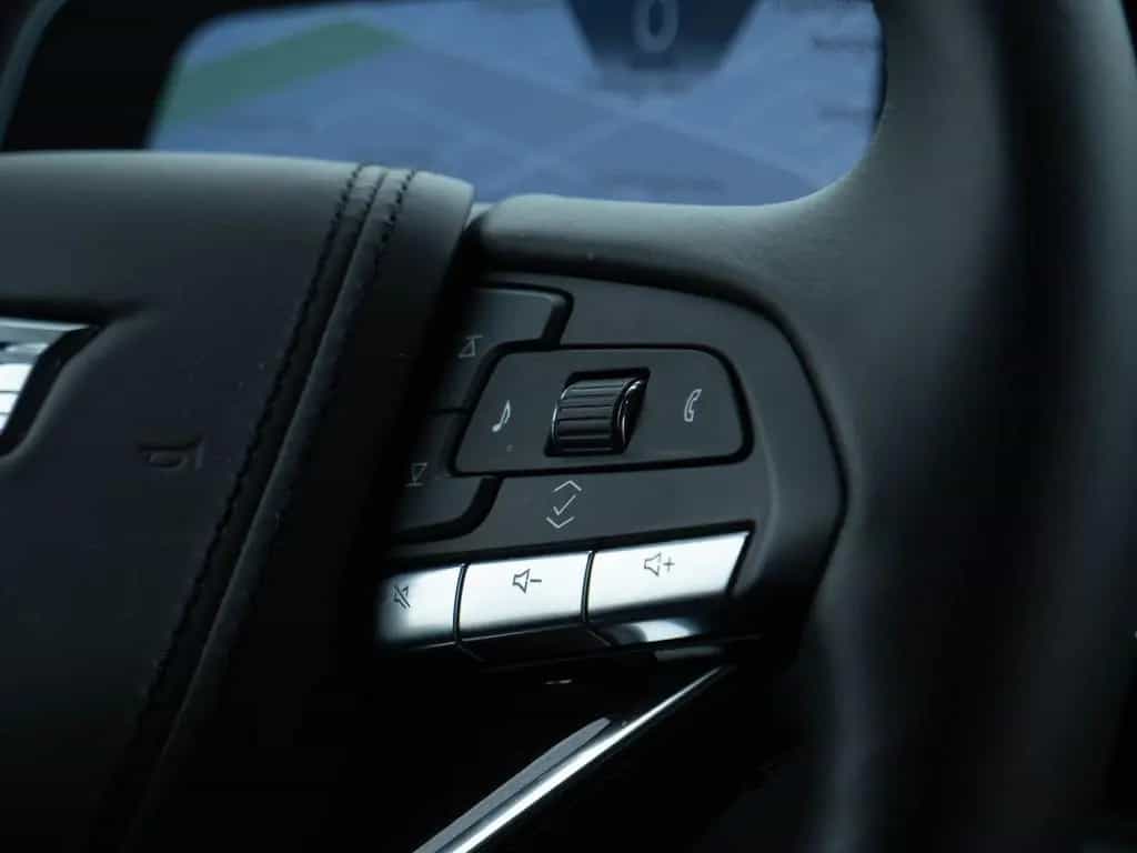 Cadillac Escalade 6.2 V8 | Sport | Luchtvering / Panorama 01/2024-photo-16