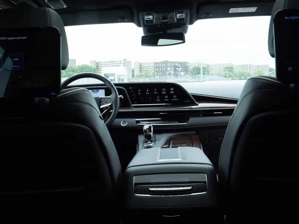 Cadillac Escalade 6.2 V8 | Sport | Luchtvering / Panorama 01/2024-photo-20