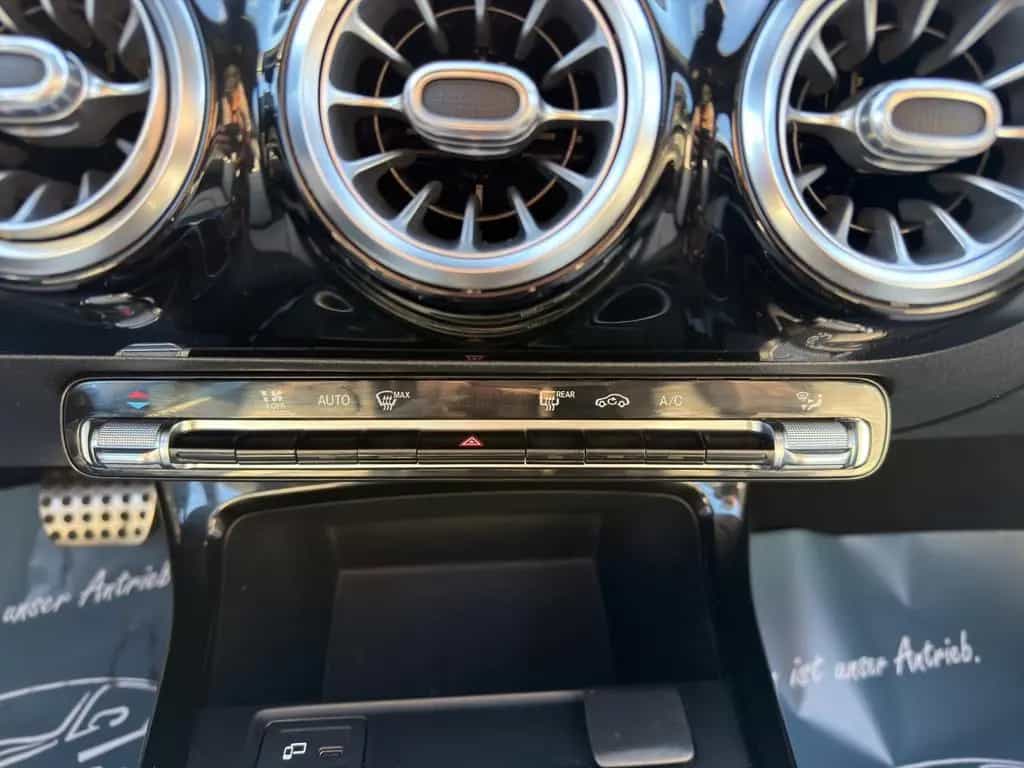 Mercedes-Benz CLA 200 AMG/35 AMG Optik/NightP./360°/Pano./Wide 01/2020-photo-13