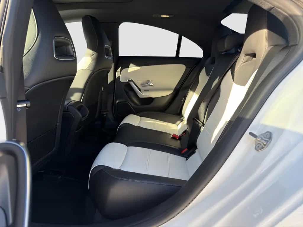 Mercedes-Benz CLA 200 AMG/35 AMG Optik/NightP./360°/Pano./Wide 01/2020-photo-23
