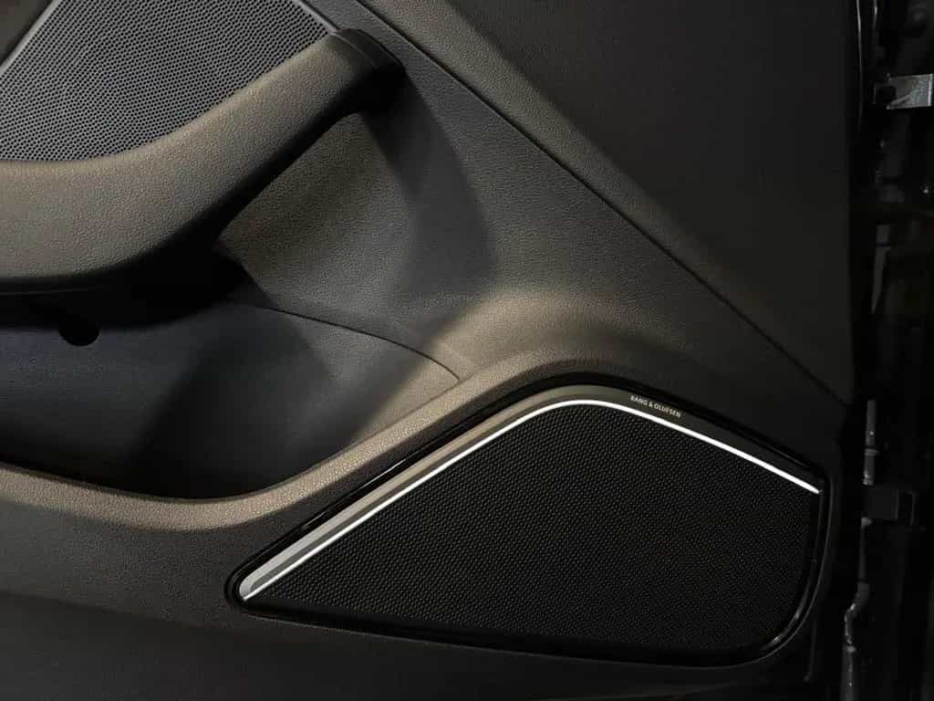 Audi S3 2.0 TFSI S tronic quattro / Bang & Olufsen 01/2016-photo-11