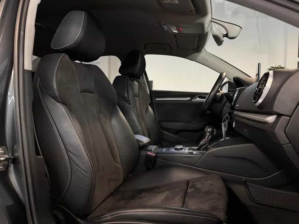 Audi S3 2.0 TFSI S tronic quattro / Bang & Olufsen 01/2016-photo-19